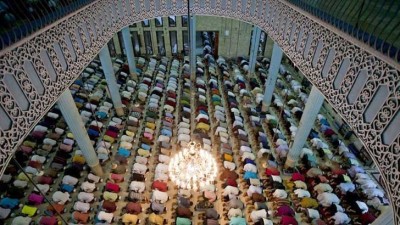 এবারও সুরক্ষা রীতি মেনেই তারাবির নামাজ, নির্দেশনা জারি মঙ্গলবার