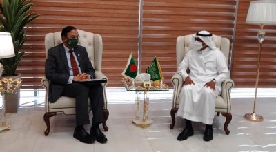 সৌদি আরবের হজ বিষয়ক মন্ত্রীর সঙ্গে রাষ্ট্রদূত জাবেদ পাটোয়ারীর বৈঠক  