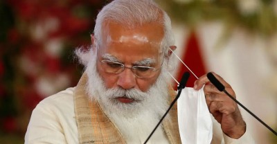 করোনার দ্বিতীয় ঢেউয়ের মধ্যে একেবারে নীচে ঠেকল মোদীর জনপ্রিয়তা :মার্কিন সমীক্ষা