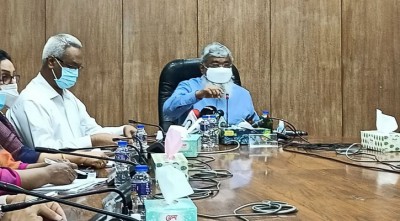 মঙ্গলবার থেকে ৭ জেলায় কঠোর লকডাউন মঙ্গলবার থেকে ৭ জেলায় কঠোর লকডাউন