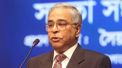আইনজীবীদের ১০ ভাগ মামলা ফ্রিতে করা উচিত : প্রধান বিচারপতি আইনজীবীদের ১০ ভাগ মামলা ফ্রিতে করা উচিত : প্রধান বিচারপতি