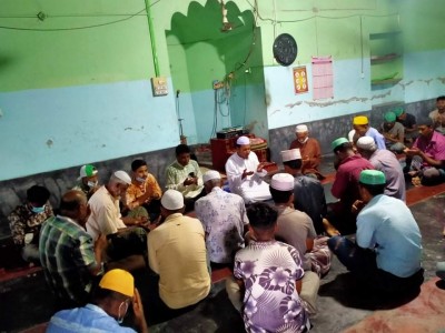 শিবগঞ্জে যুবসংহতির উদ্যেগে এরশাদের রুহের মাগফিরাত কামনায় দো‘আ মাহফিল শিবগঞ্জে যুবসংহতির উদ্যেগে এরশাদের রুহের মাগফিরাত কামনায় দো‘আ মাহফিল