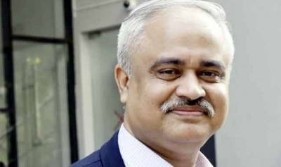 সম্পাদক পরিষদ থেকে পদত্যাগ করলেন নঈম নিজাম
