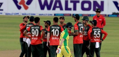 অস্ট্রেলিয়াকে হারিয়ে সিরিজে এগিয়ে থাকলো বাংলাদেশ অস্ট্রেলিয়াকে হারিয়ে সিরিজে এগিয়ে থাকলো বাংলাদেশ