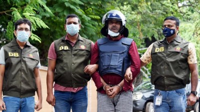 শেখ হাসিনাকে হত্যাচেষ্টা মামলার সাজাপ্রাপ্ত আসামি গ্রেফতার শেখ হাসিনাকে হত্যাচেষ্টা মামলার সাজাপ্রাপ্ত আসামি গ্রেফতার