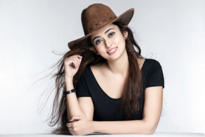 ৯৯৯-এ কল করে ডাকাত থেকে রক্ষা পেলেন সালওয়া