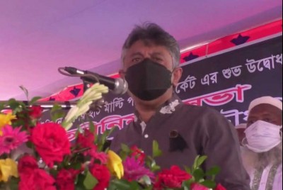 প্রশাসনের প্রতি কঠোর বার্তা চীফ হুইপ নূর-ই-আলম চৌধুরীর প্রশাসনের প্রতি কঠোর বার্তা চীফ হুইপ নূর-ই-আলম চৌধুরীর