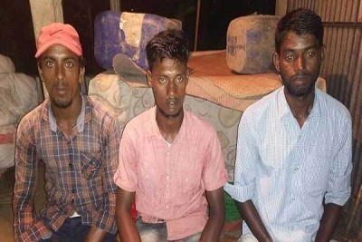 ব্রাহ্মণবাড়িয়ায় ট্রলার ডুবি: দুই সহযোগীসহ মাঝি আটক ব্রাহ্মণবাড়িয়ায় ট্রলার ডুবি: দুই সহযোগীসহ মাঝি আটক