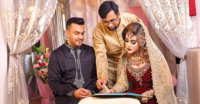 সেই রাকিবকেই বিয়ে করলেন মাহি সেই রাকিবকেই বিয়ে করলেন মাহি
