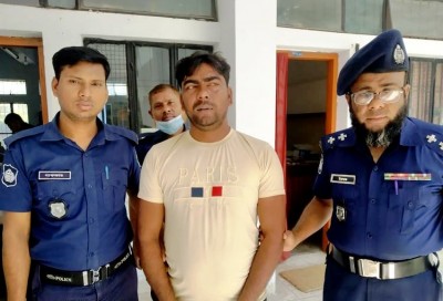 মেহেরপুরে বিস্ফোরক মামলায় ইউপি সদস্যসহ ৪ আসামীর ৭ বছর কারাদন্ড মেহেরপুরে বিস্ফোরক মামলায় ইউপি সদস্যসহ ৪ আসামীর ৭ বছর কারাদন্ড