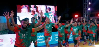 বঙ্গবন্ধু কাপ আন্তর্জাতিক কাবাডিতে কেনিয়ার সঙ্গে খেলে জিতল বাংলাদেশ বঙ্গবন্ধু কাপ আন্তর্জাতিক কাবাডিতে কেনিয়ার সঙ্গে খেলে জিতল বাংলাদেশ