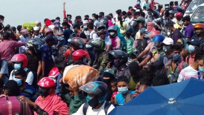 শিমুলিয়া ফেরিঘাটে ২ প্লাটুন বিজিবি মোতায়েন শিমুলিয়া ফেরিঘাটে ২ প্লাটুন বিজিবি মোতায়েন