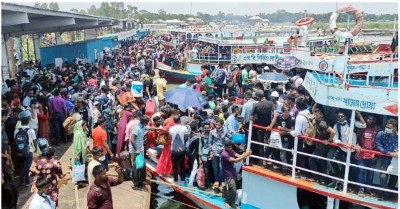 অবশেষে খুলে দেওয়া হলো শিমুলিয়া-বাংলাবাজার নৌরুটের সব ফেরি অবশেষে খুলে দেওয়া হলো শিমুলিয়া-বাংলাবাজার নৌরুটের সব ফেরি