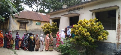 সমস্যা জর্জরিত কমিউনিটি ক্লিনিক থেকে সেবা বঞ্চিত সিরাজদিখানবাসী সমস্যা জর্জরিত কমিউনিটি ক্লিনিক থেকে সেবা বঞ্চিত সিরাজদিখানবাসী