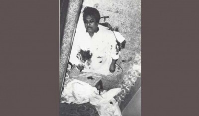 ১৫ আগস্টের স্মৃতিঃ পিতা আর আসেননি ১৫ আগস্টের স্মৃতিঃ পিতা আর আসেননি